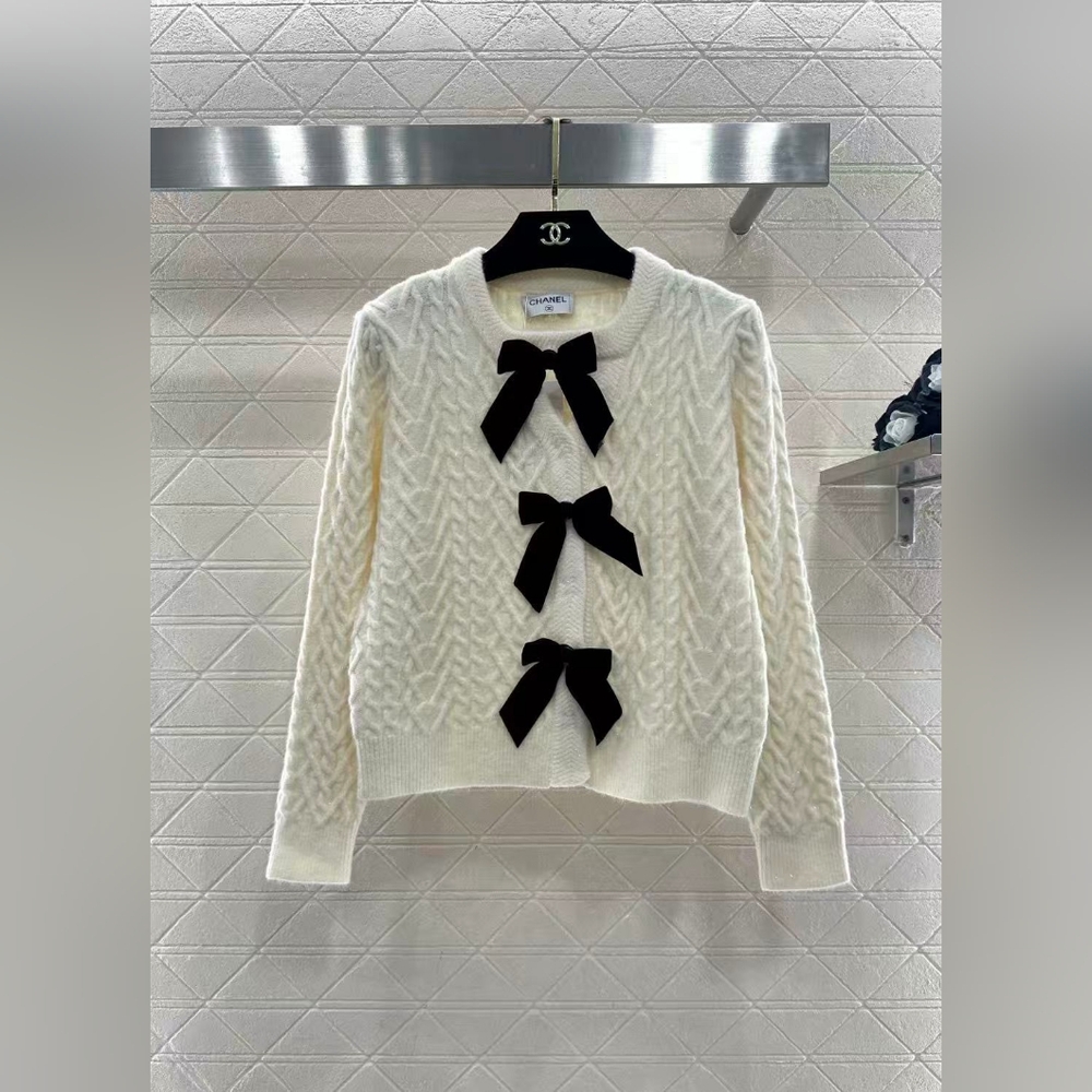 Chanel Cable-Knit Bow Cardigan